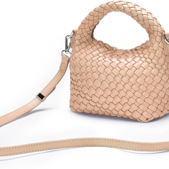 Versatile Woven Crossbody Purse - Vegan Leather Bag with Magnetic Closure - Picture 3 of 7
